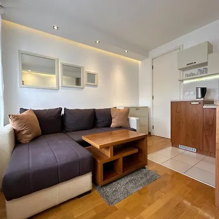 Apartment Nevena Belville