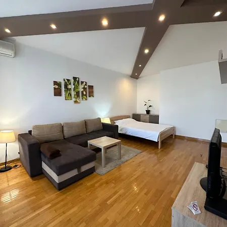 Nevena Belville Apartmán *