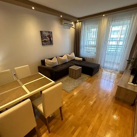 Διαμέρισμα Nevena Belville