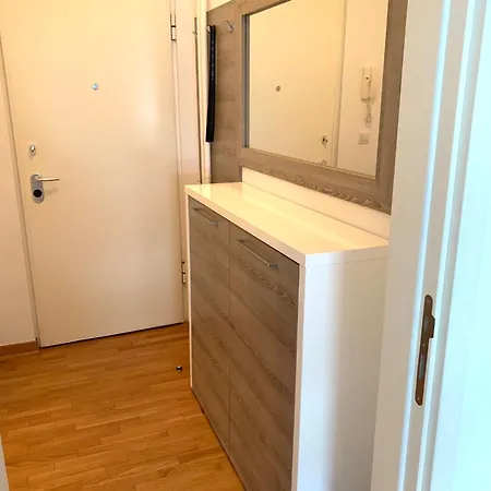 Nevena Belville Belgrad